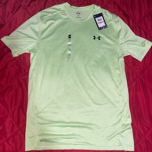 Under Armour Men's Light Green Short Sleeve Tee